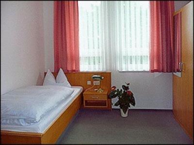 Gasthaus & Pension Zum Hirsch Gehlberg Eksteriør bilde
